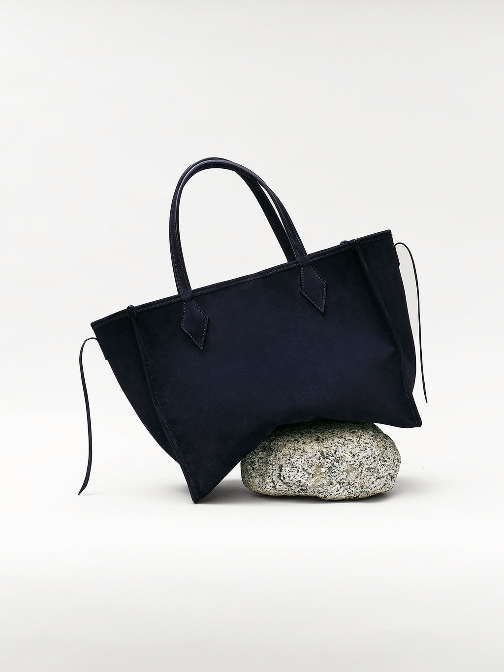 Nubuck Chameleon 34 Tote