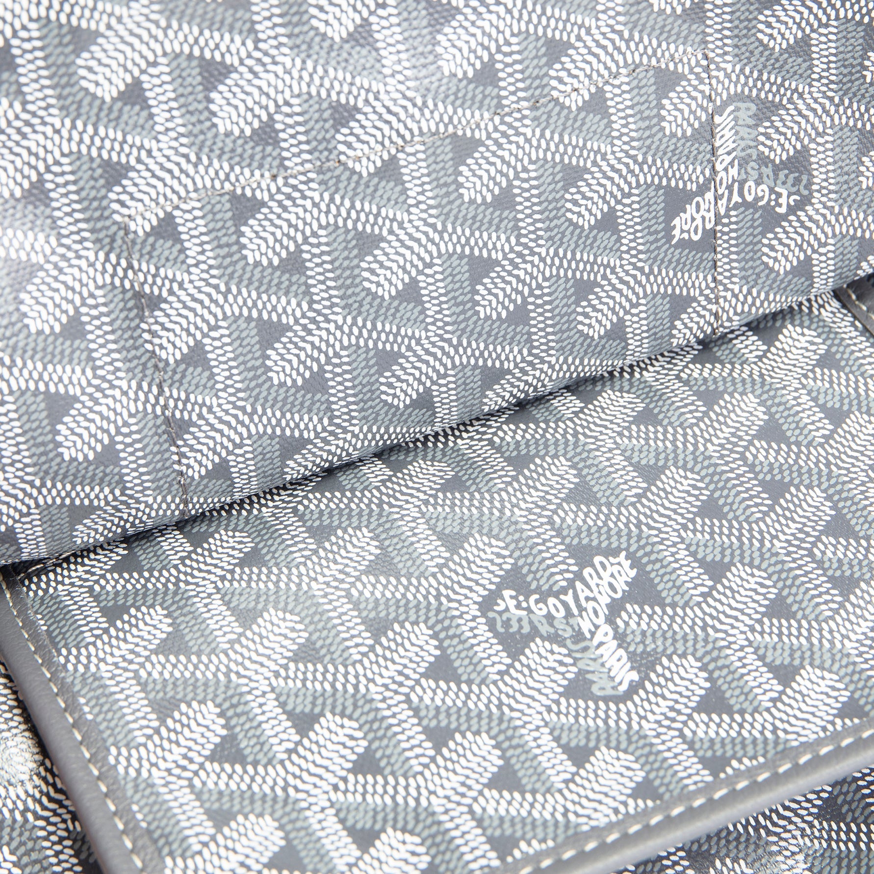 GOYARD Goyardine Plumet- Grey