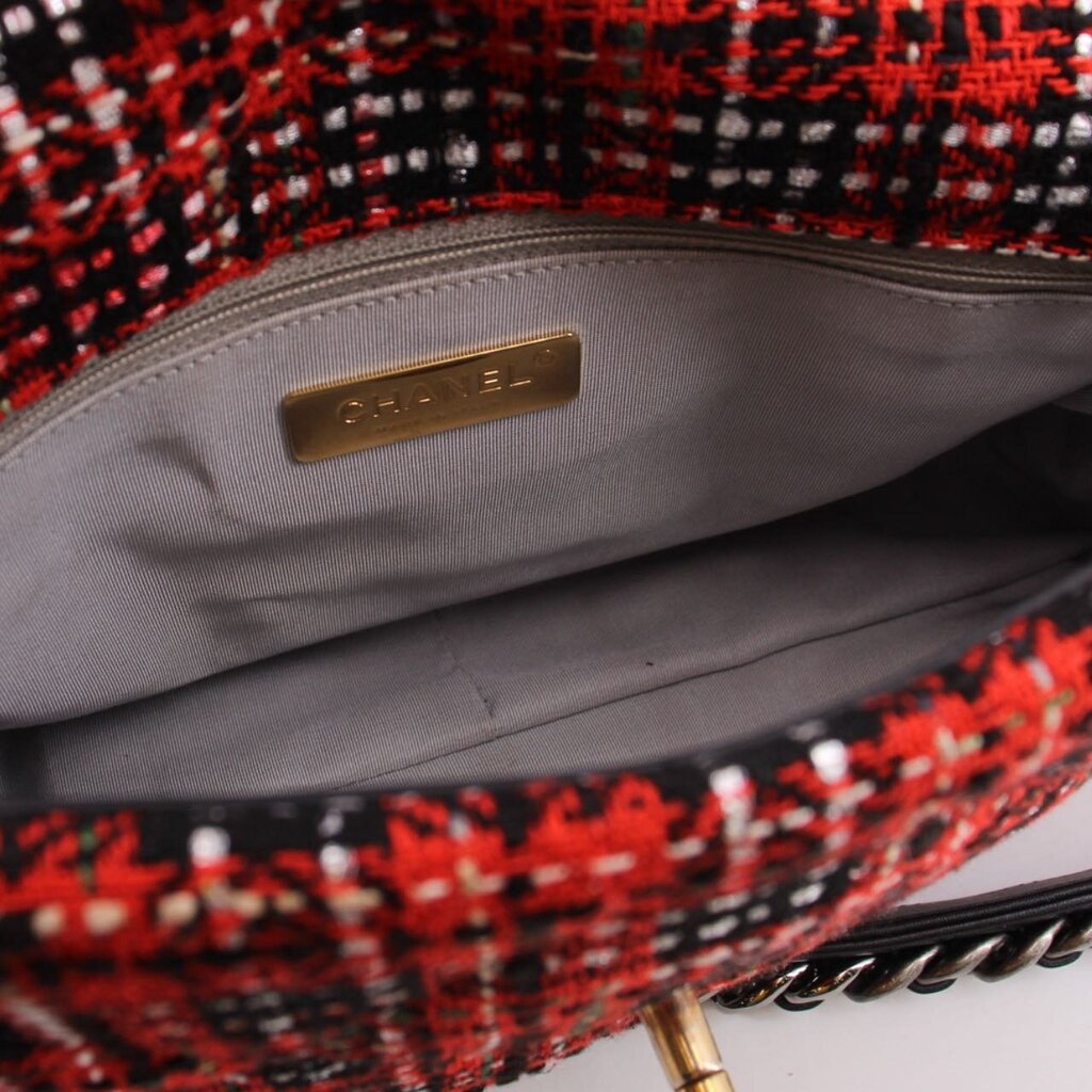 CHANEL TWEED 19 FLAP SHOULDER BAGS RED