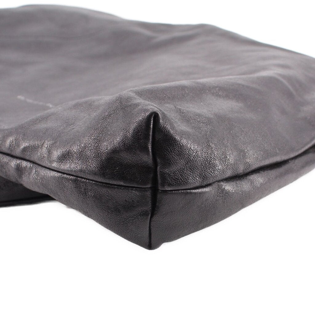 BRUNELLO CUCINELLI V DROP SHOULDER BAGS BLACK