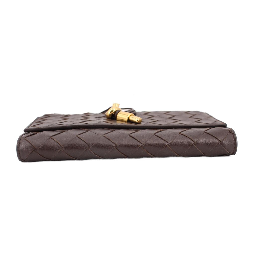 BOTTEGA VENETA ANDIAMO POUCH CROSSBODYS CHOCOLATE