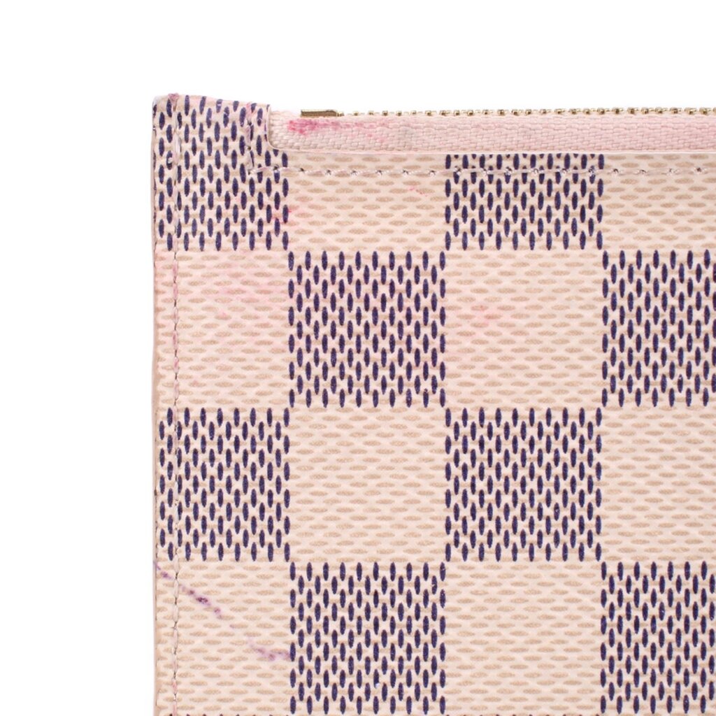 LOUIS VUITTON DAMIER POUCHES WHITE