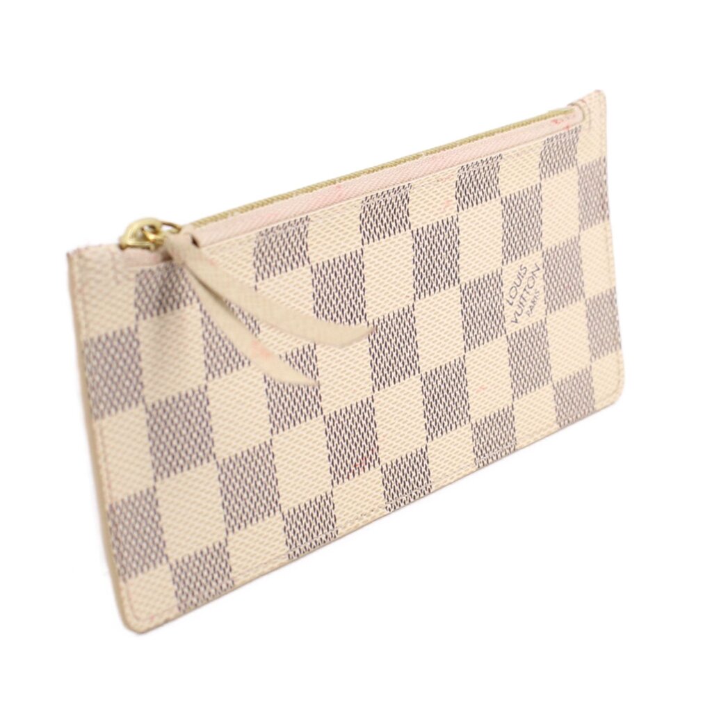 LOUIS VUITTON DAMIER POUCHES WHITE