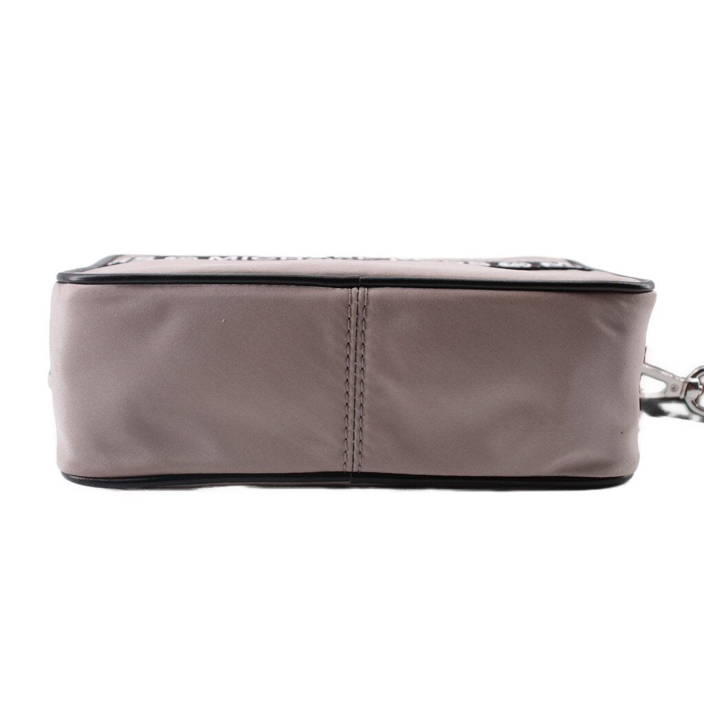 MICHAEL KORS KENLY CAMERA CROSSBODYS TAUPE