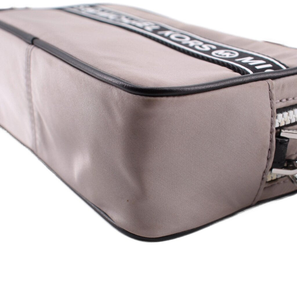 MICHAEL KORS KENLY CAMERA CROSSBODYS TAUPE