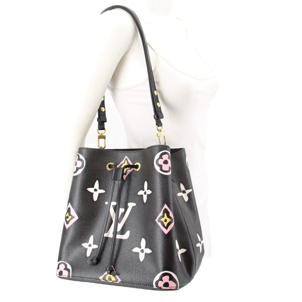 LOUIS VUITTON NEONOE MM WILD AT HEART CROSSBODYS BLACK