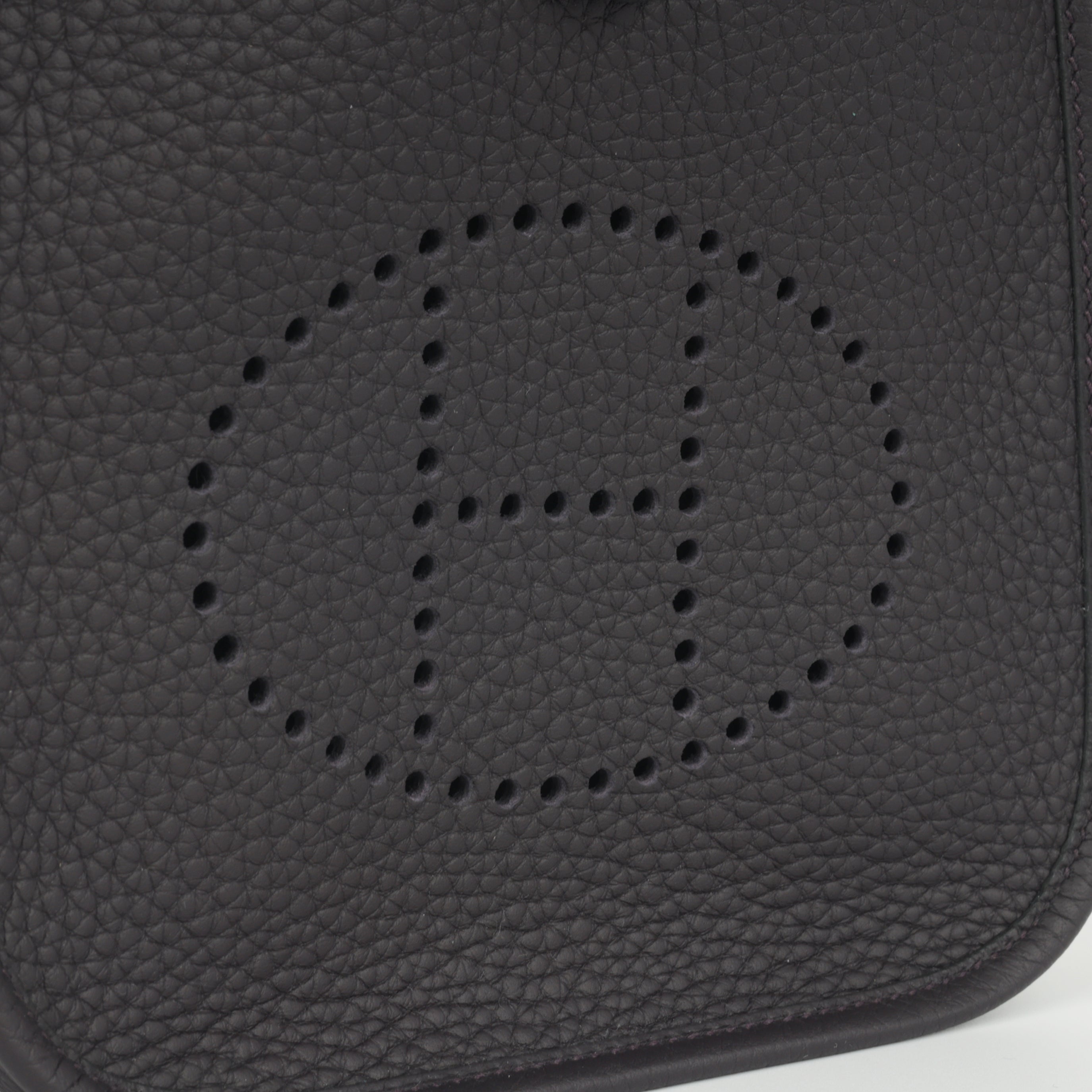 Evelyne TPM - Prunoir | Palladium Hardware