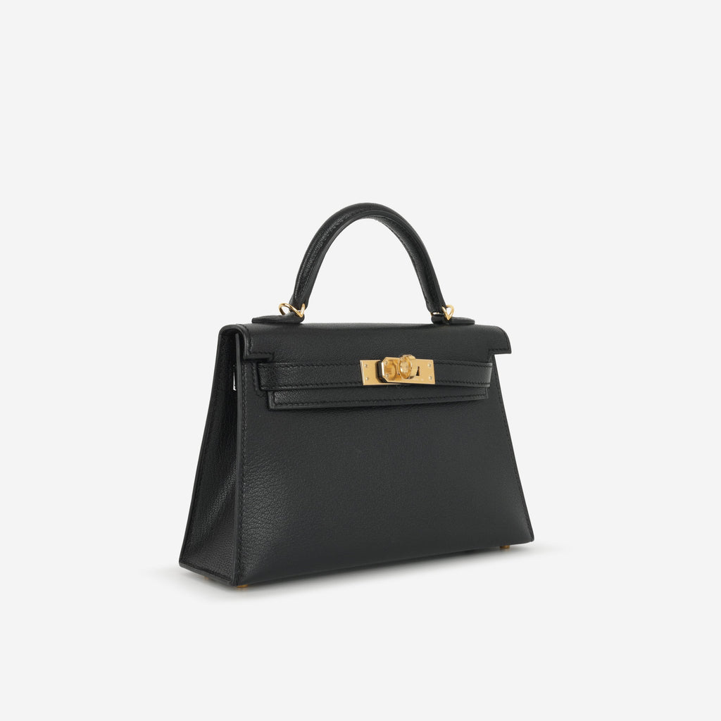 Hermès Mini Kelly - Black Chevre Chamkila | Gold Hardware