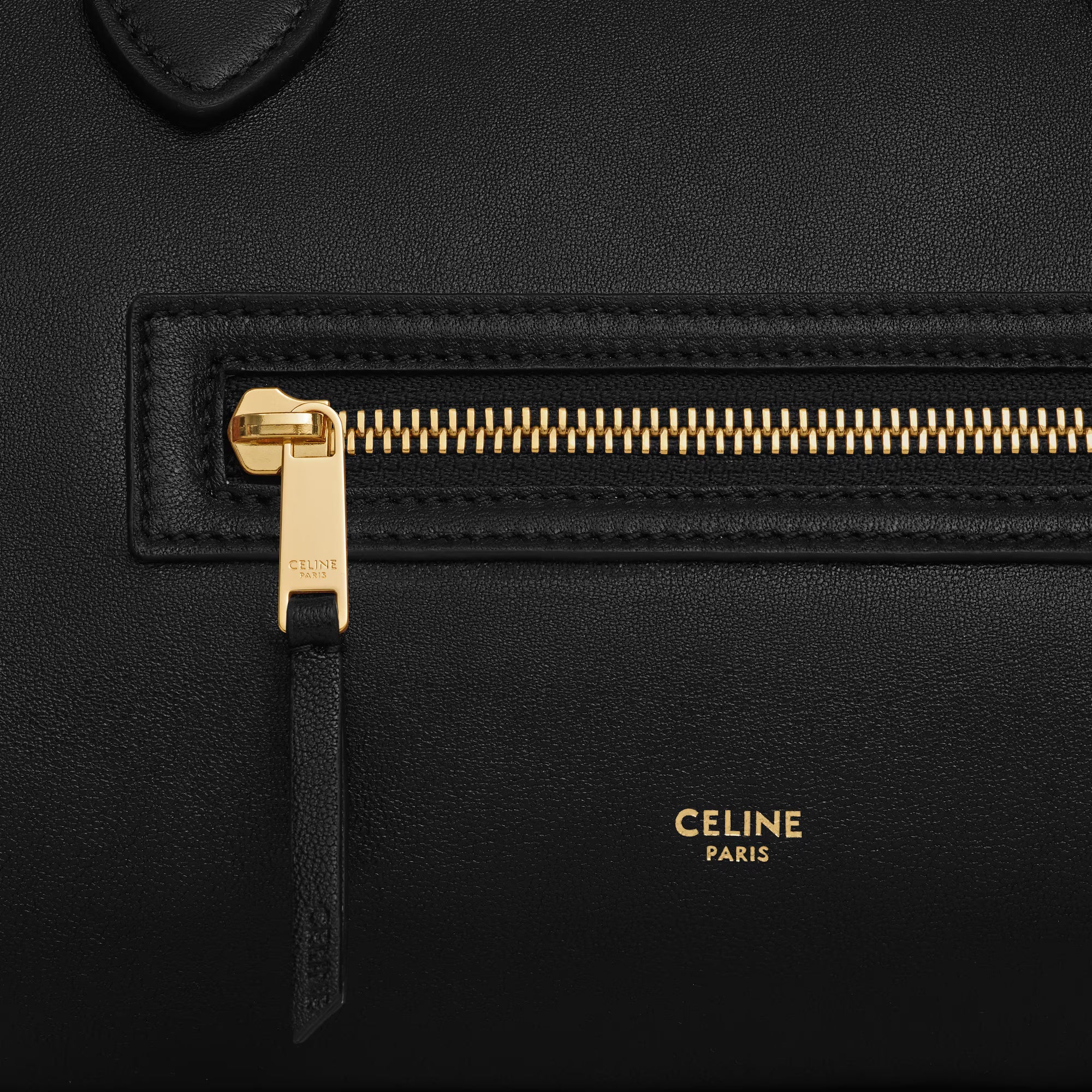 Celine MEDIUM NEW LUGGAGE IN SUPPLE SHINY LAMBSKIN 2025