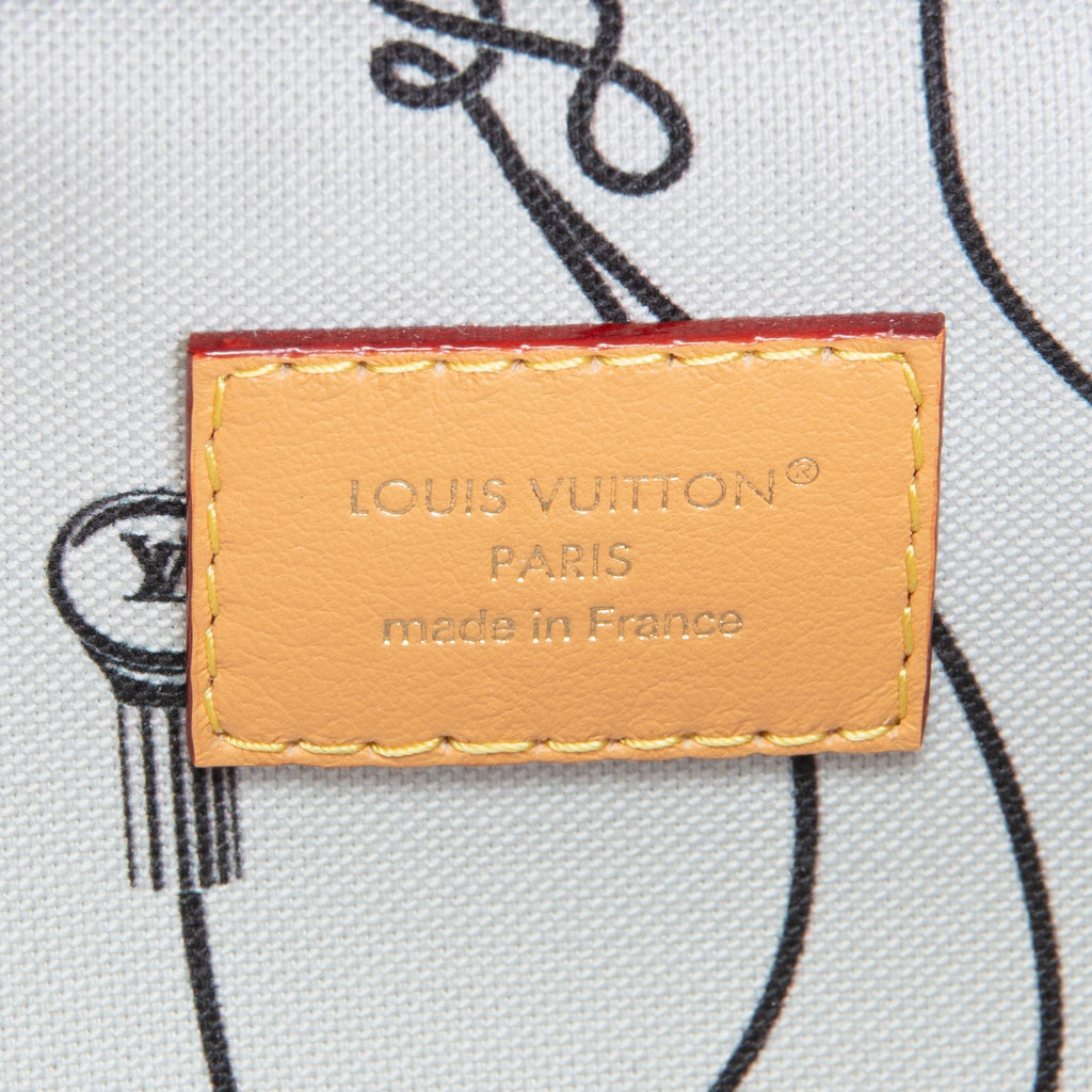 LOUIS VUITTON Limited Edition Baladeur Wearable Wallet