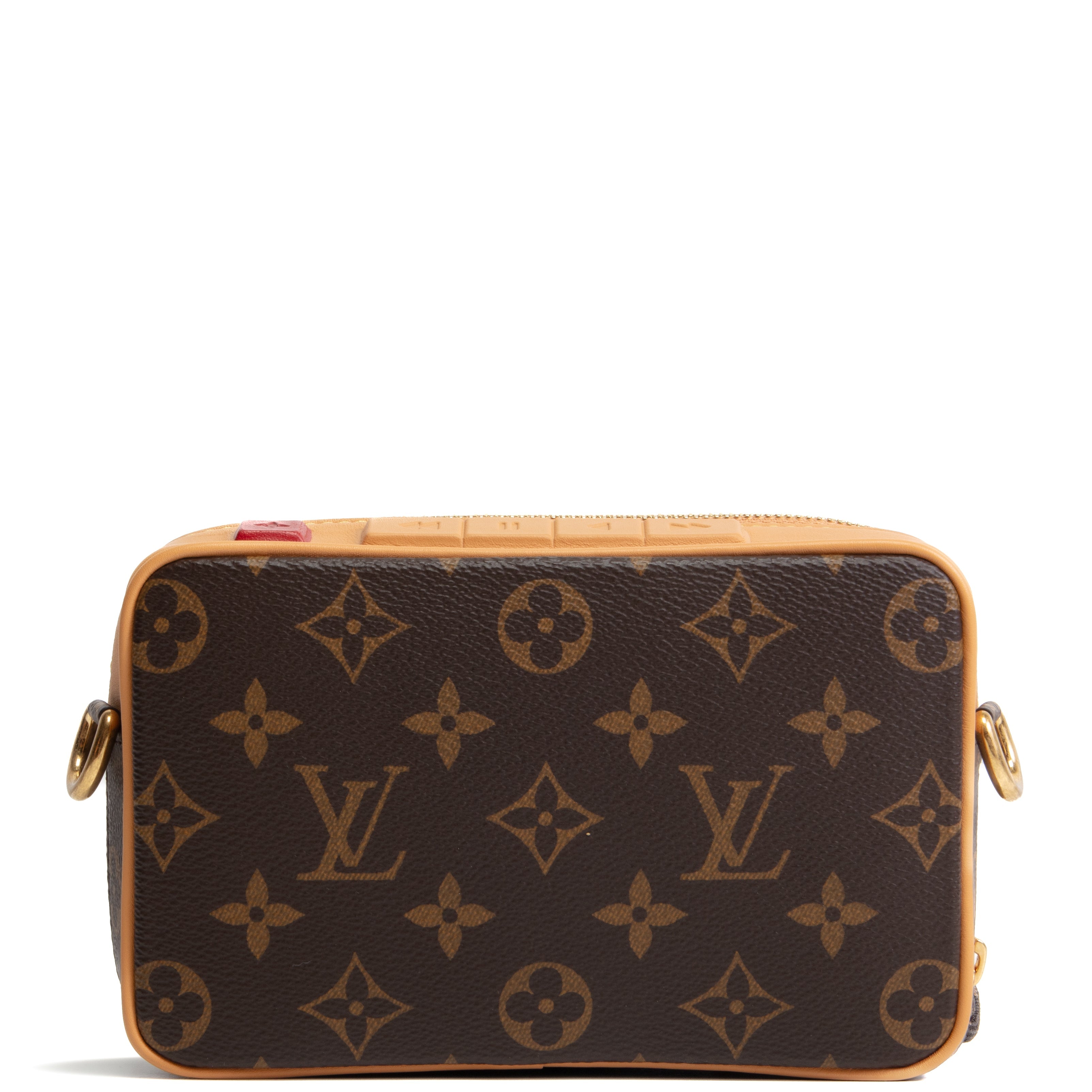 LOUIS VUITTON Limited Edition Baladeur Wearable Wallet