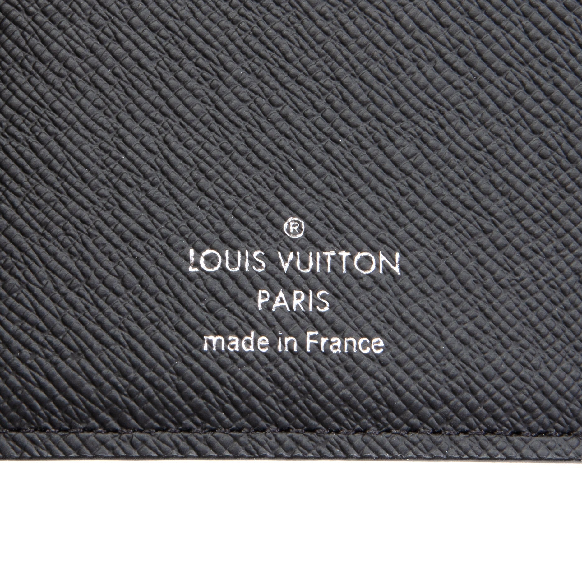 LOUIS VUITTON Damier Graphite Discovery Slim Wallet