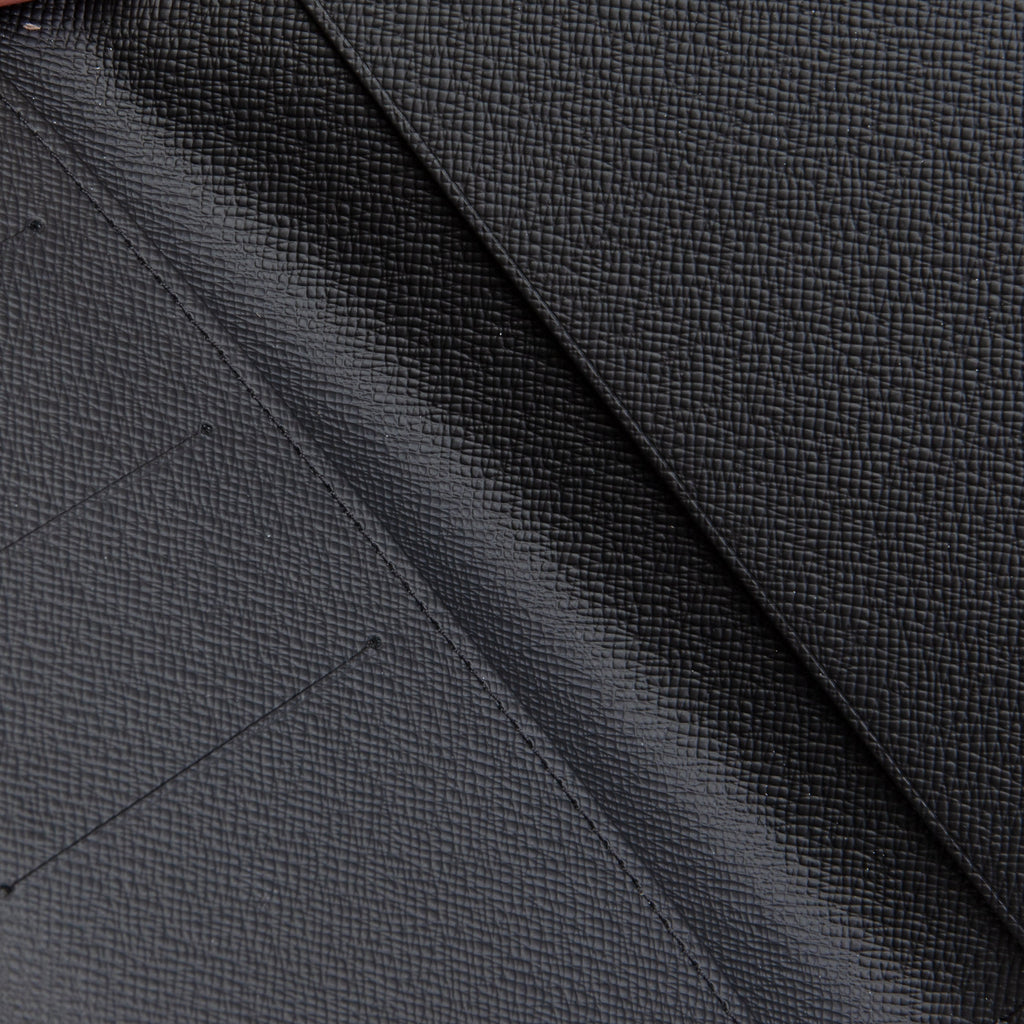 LOUIS VUITTON Damier Graphite Discovery Slim Wallet