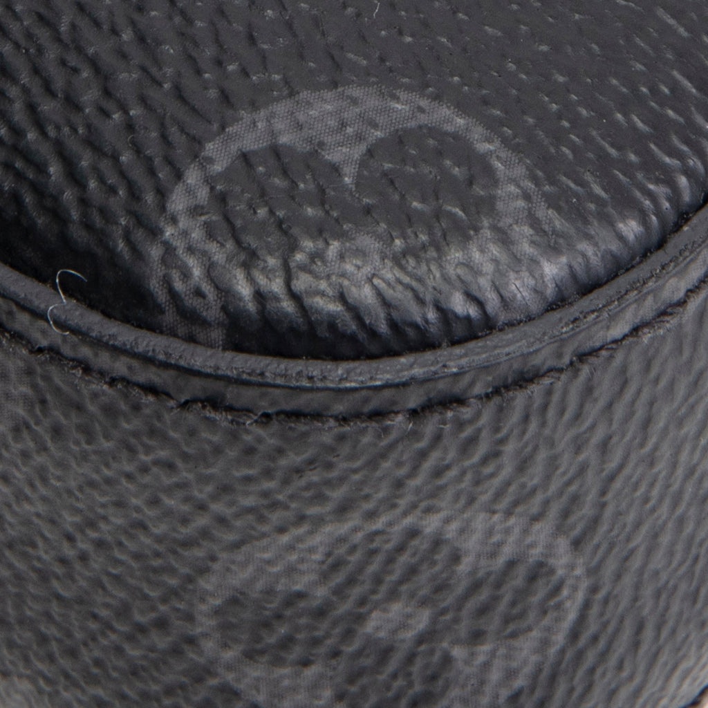 LOUIS VUITTON x Yayoi Kusama Monogram Eclipse Trio Messenger