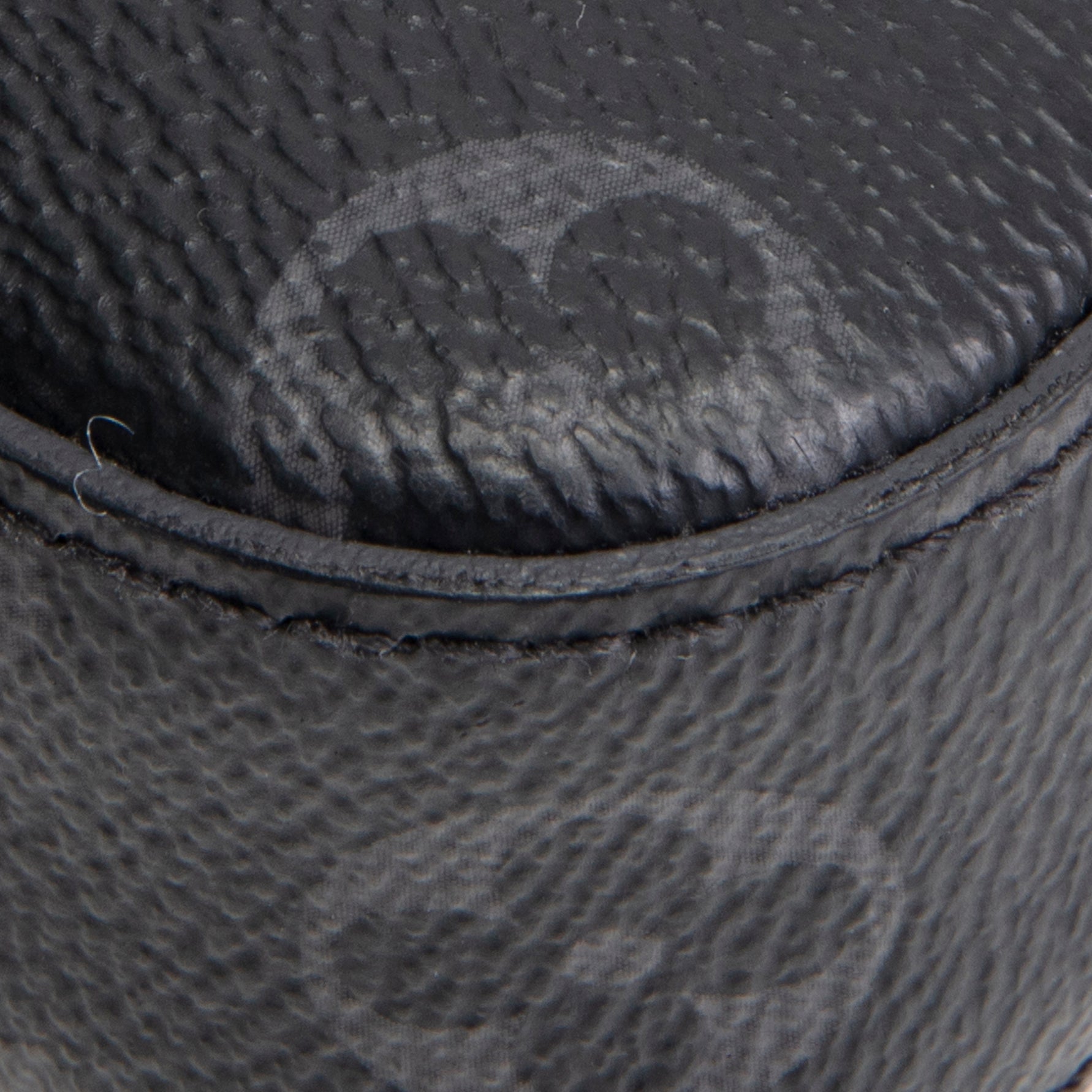 LOUIS VUITTON x Yayoi Kusama Monogram Eclipse Trio Messenger