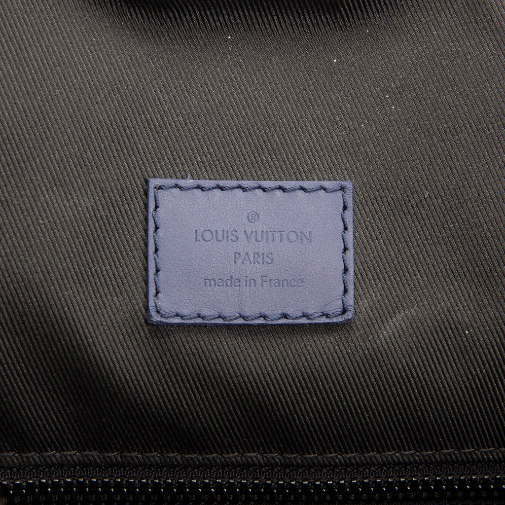LOUIS VUITTON Monogram Taurillon Christopher MM - Blue