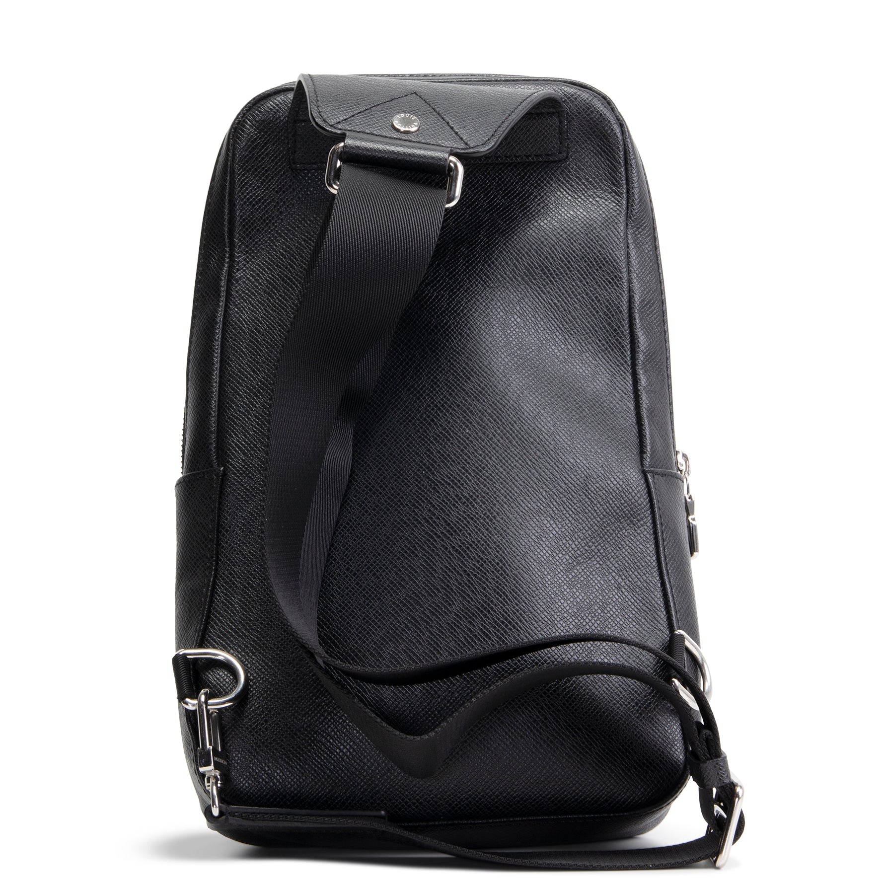 LOUIS VUITTON Taiga Avenue Sling - Black