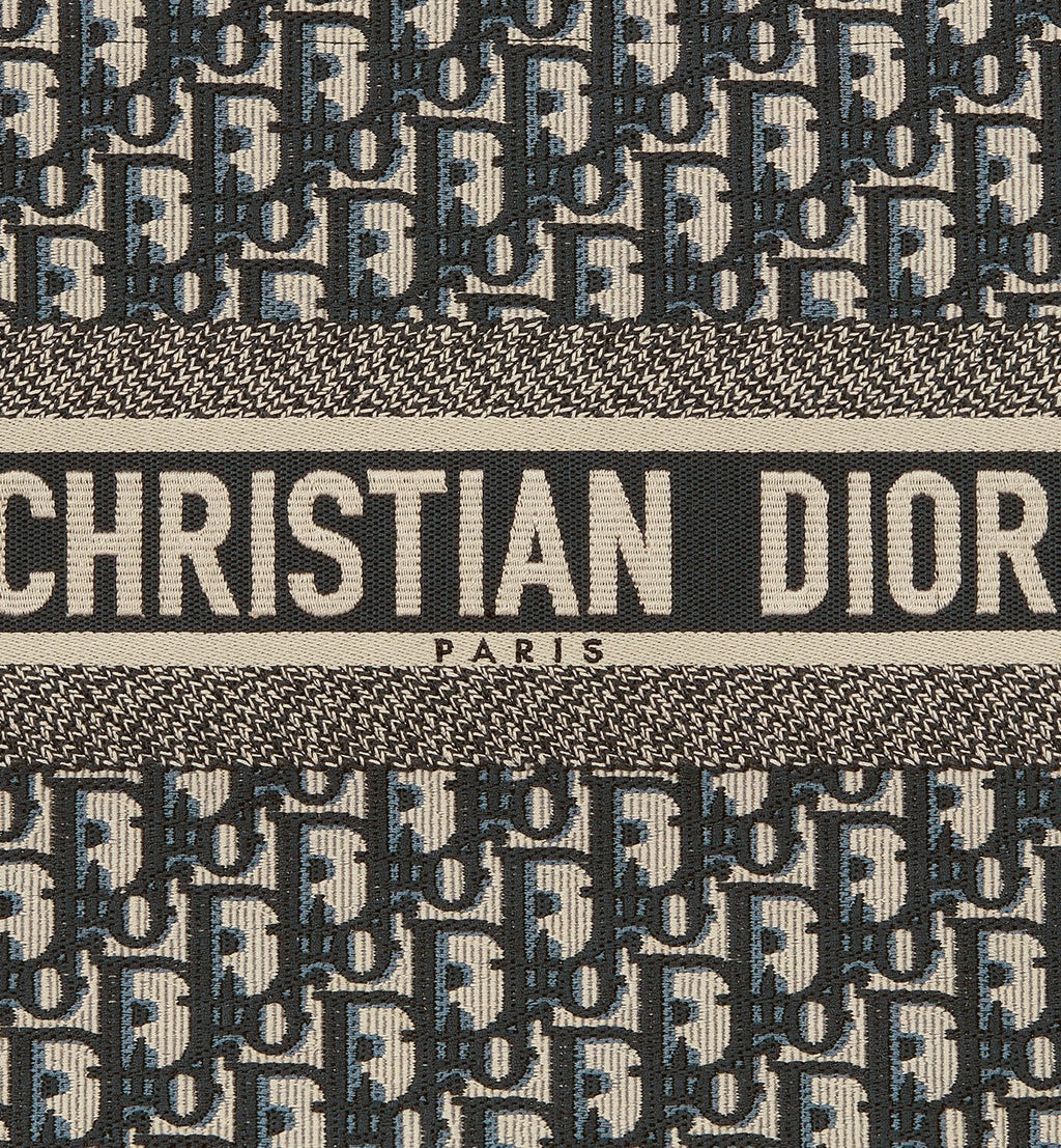 Medium Dior Book Tote 2025