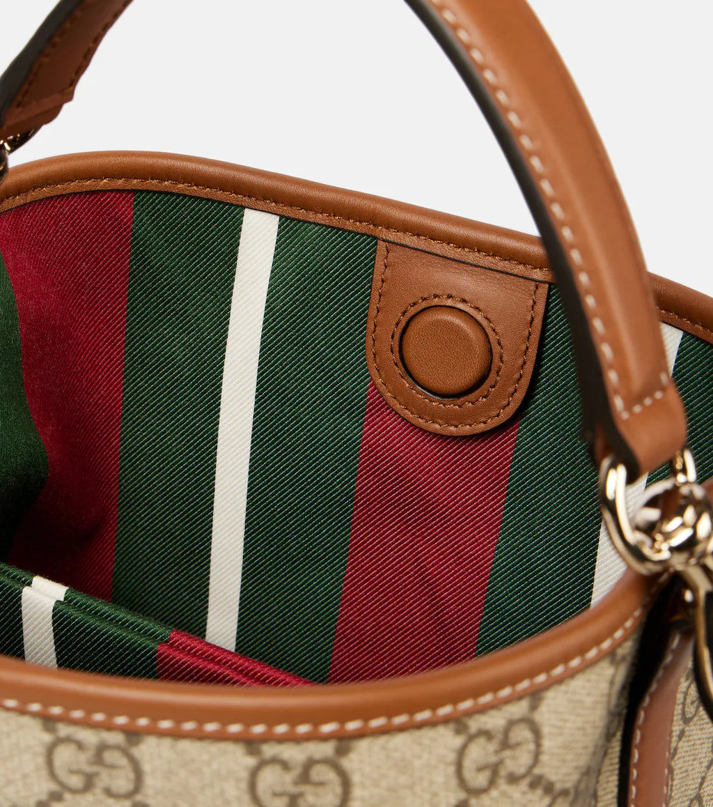 Gucci GG Emblem Small canvas bucket bag 2025