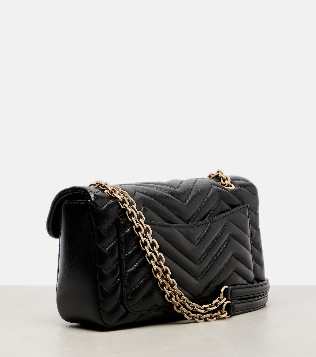 Gucci GG Marmont Medium leather shoulder bag 2025