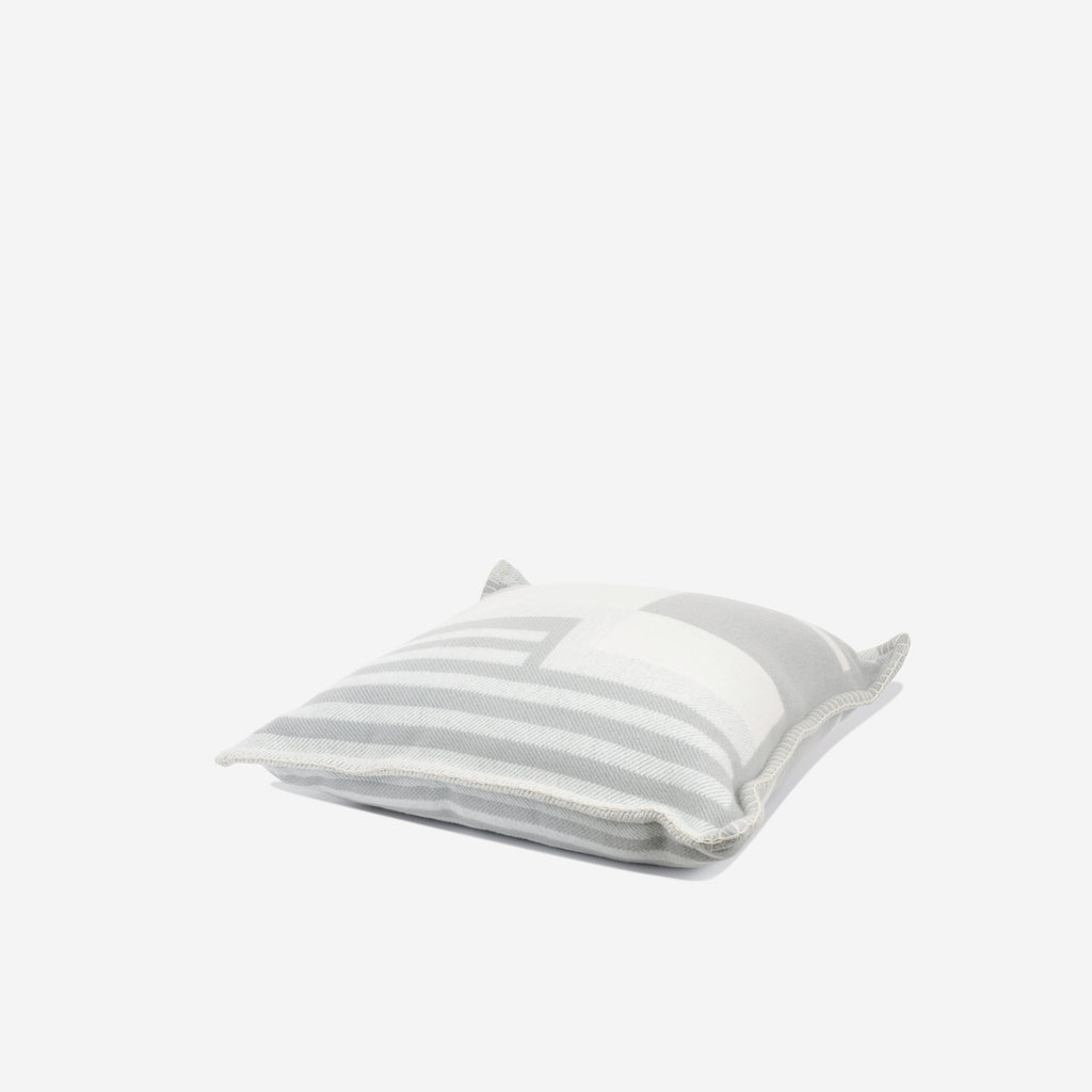 Ithaque Pillow