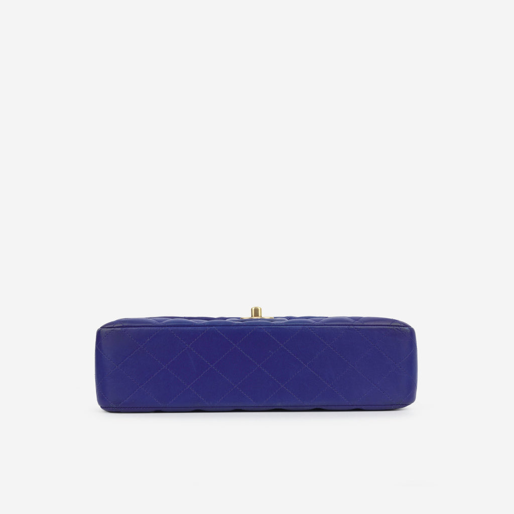 Medium Classic Flap