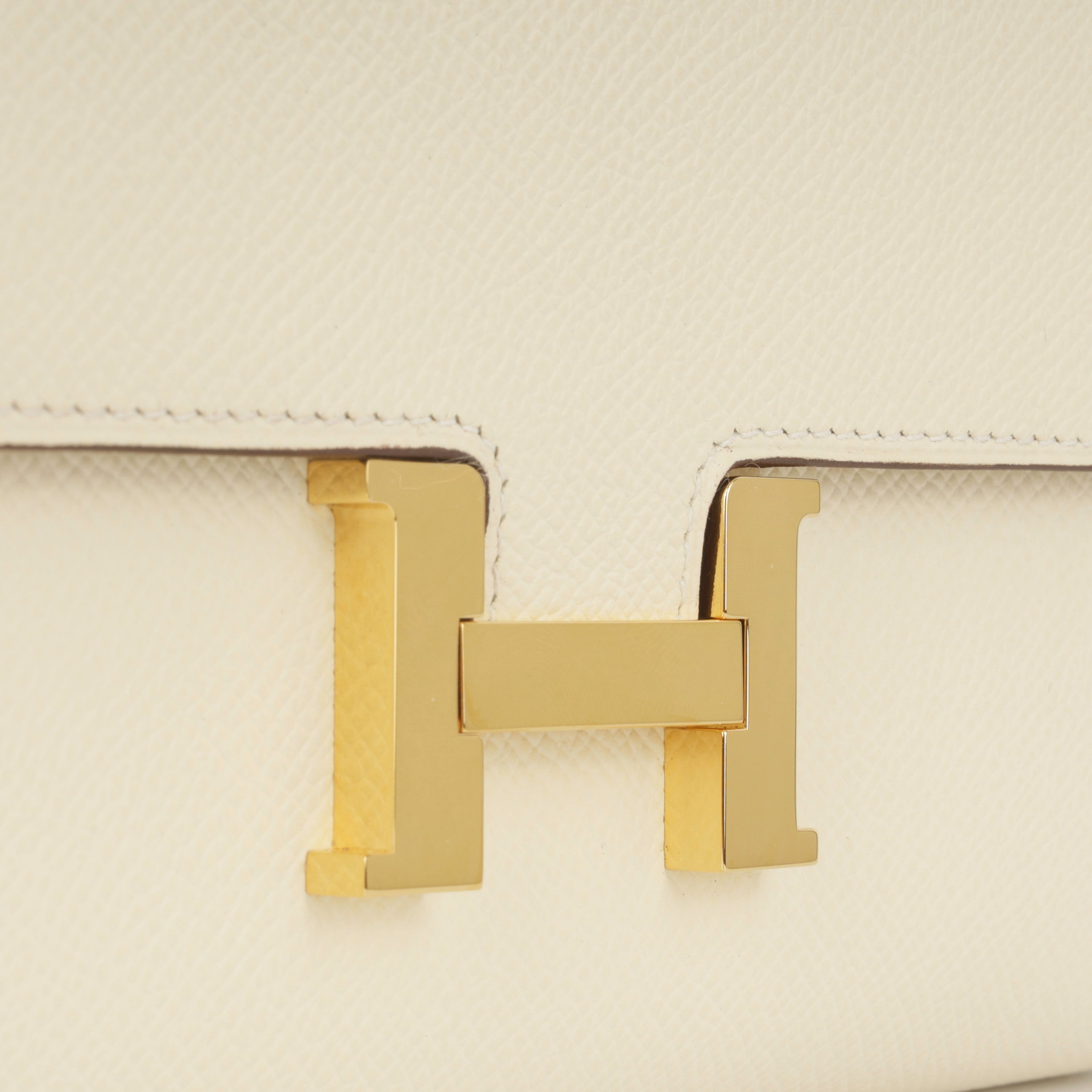 Hermès Constance To Go - Nata Epsom | Gold Hardware