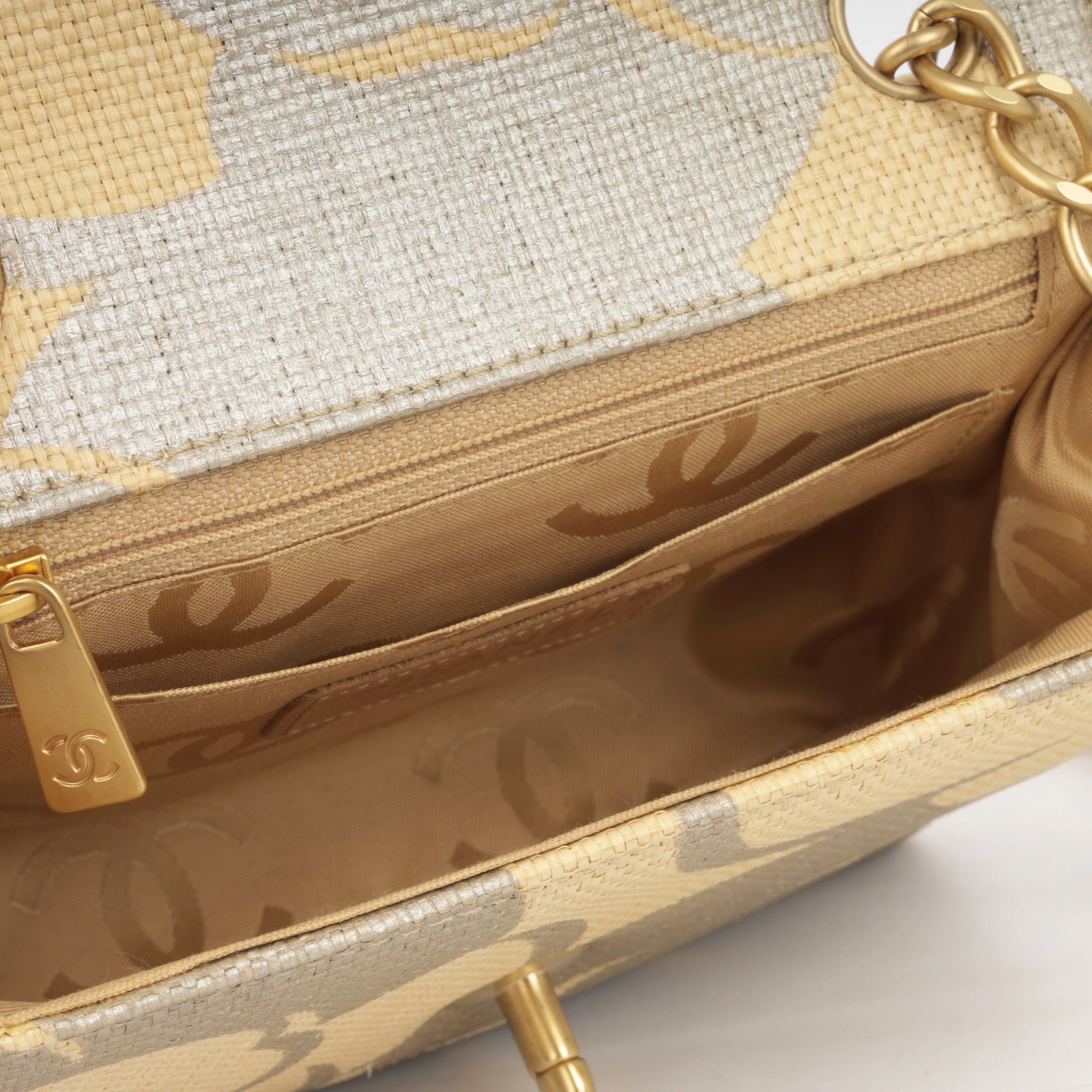 Vintage Mini Square - Beige Camellia Raffia | Antique Gold Hardware