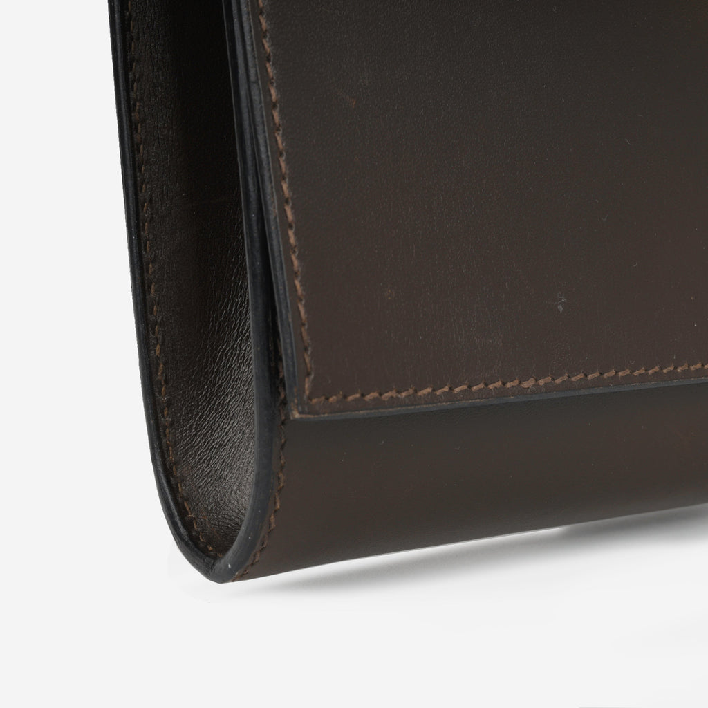 Medor 29 - Ebene Box Calf | Gold Hardware