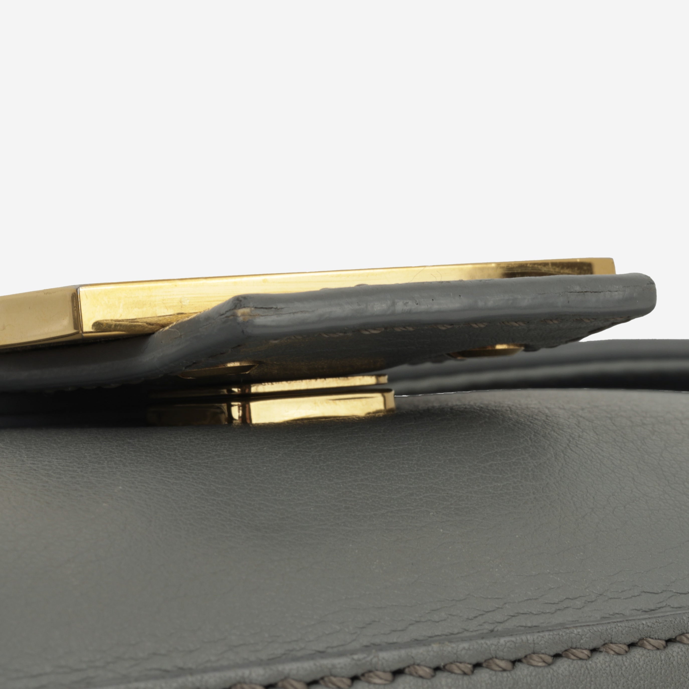 Fendi Medium Baguette Grey Lambskin | Gold Hardware