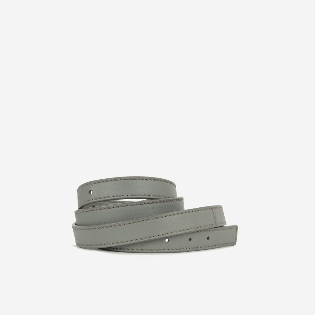 Fendi Medium Baguette Grey Lambskin | Gold Hardware