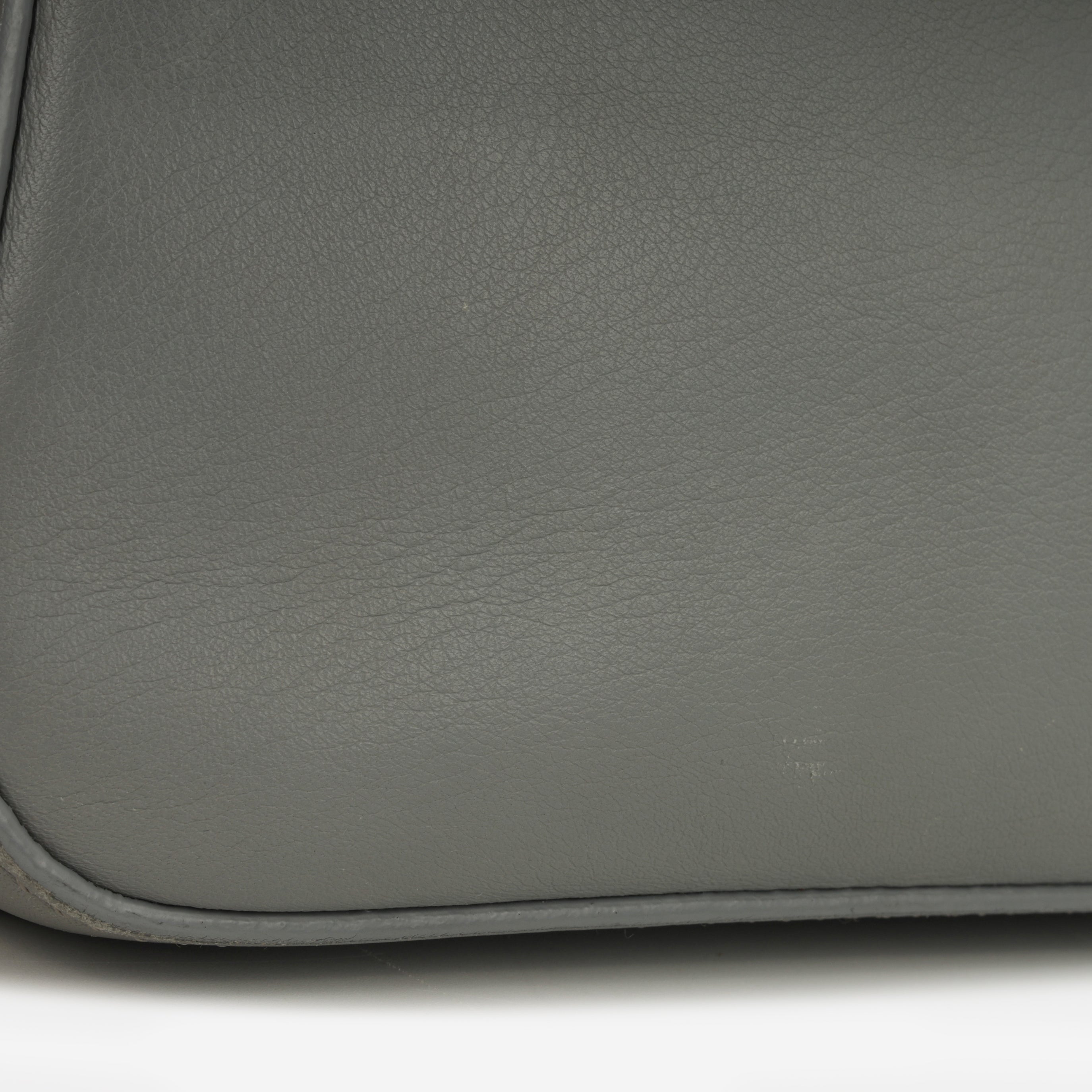 Fendi Medium Baguette Grey Lambskin | Gold Hardware