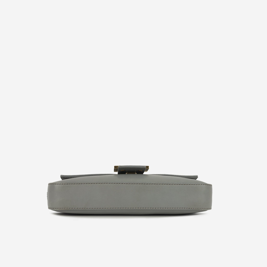 Fendi Medium Baguette Grey Lambskin | Gold Hardware