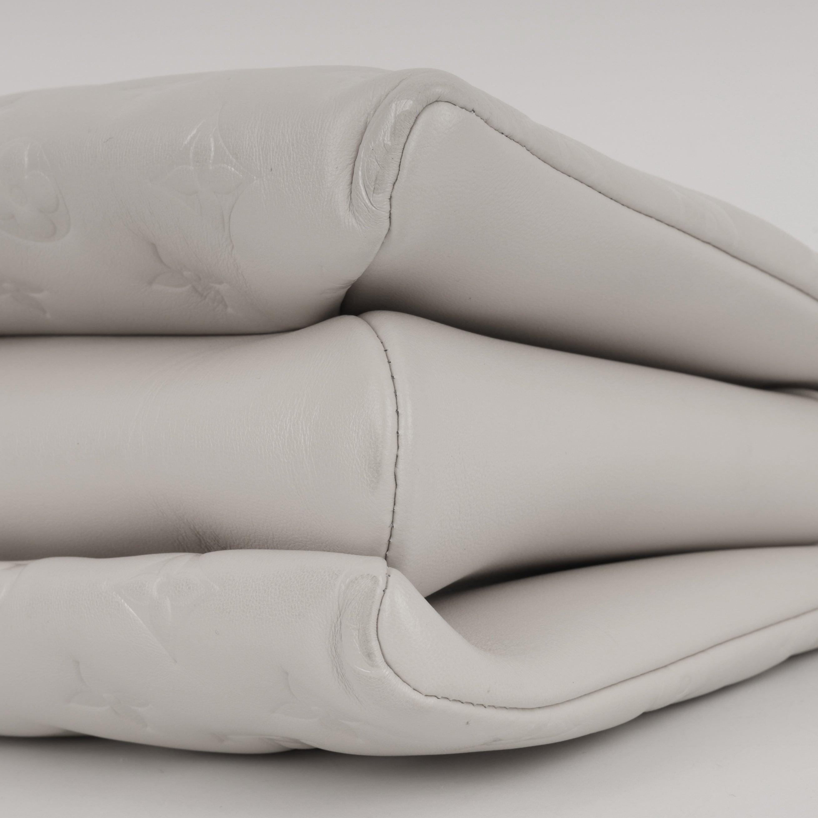 Coussin PM - Monogram Empreinte | Gold Hardware