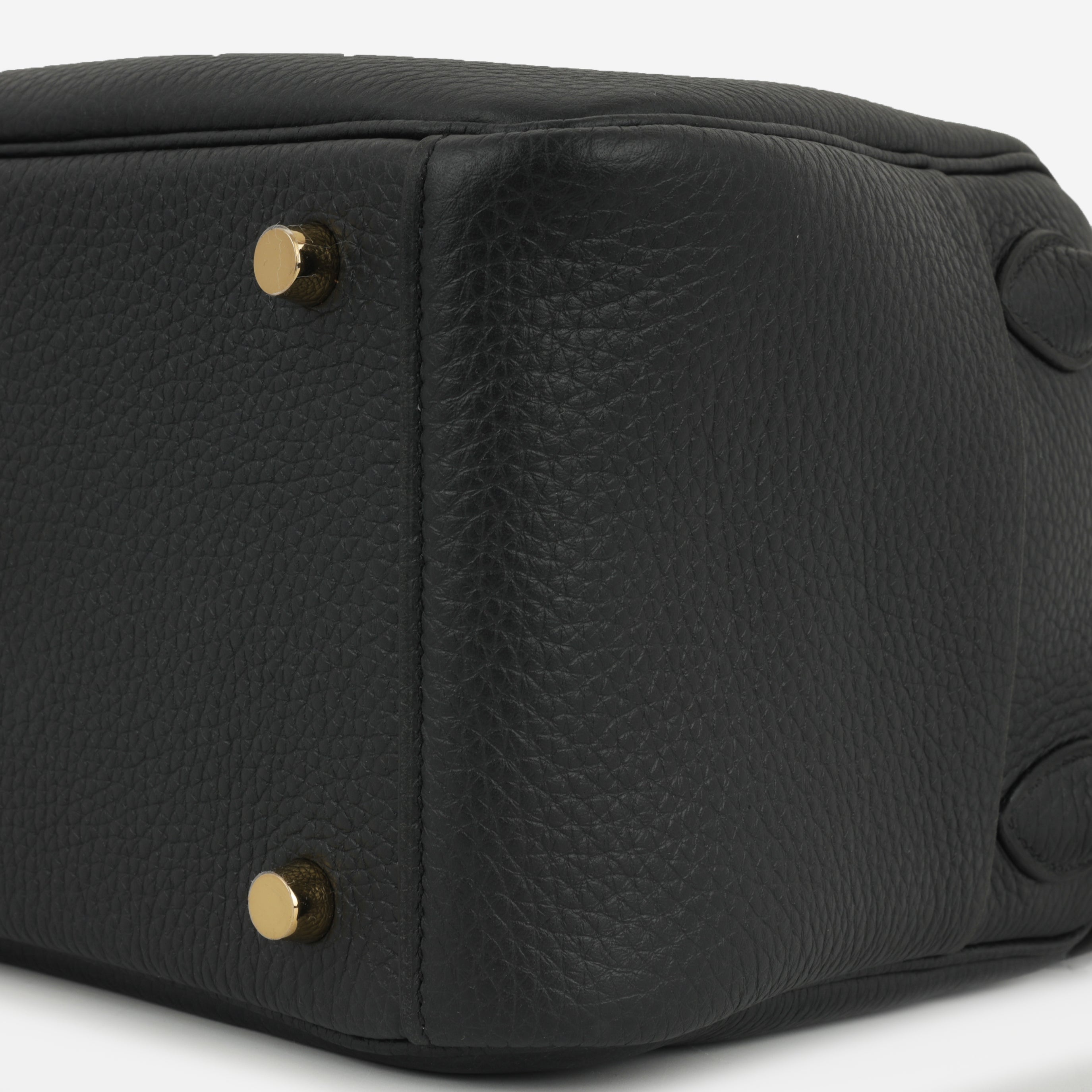 Hermès Lindy 26 - Noir Clemence | Gold Hardware