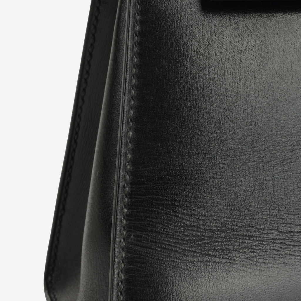 Hermès Vintage Kelly 20 - Black Box Calf | Gold Hardware