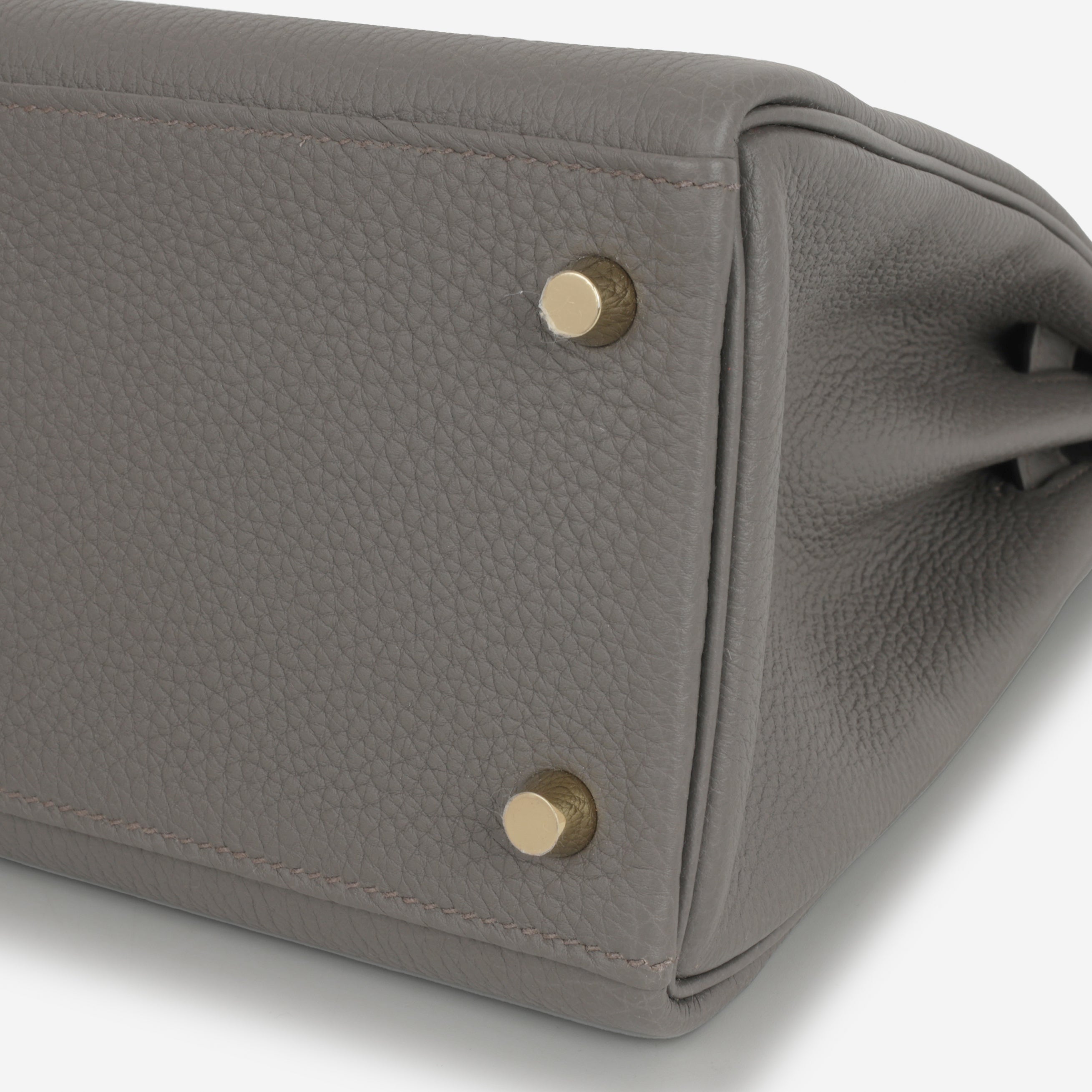 Hermès Kelly 28 - Gris Etain Togo | Gold Hardware