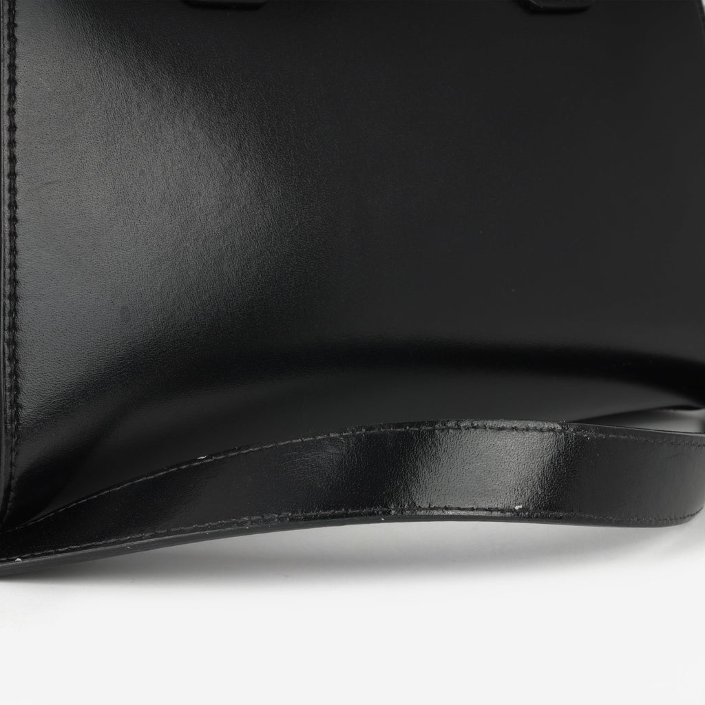 Givenchy Medium Antigona - Black Calfskin | Silver Hardware