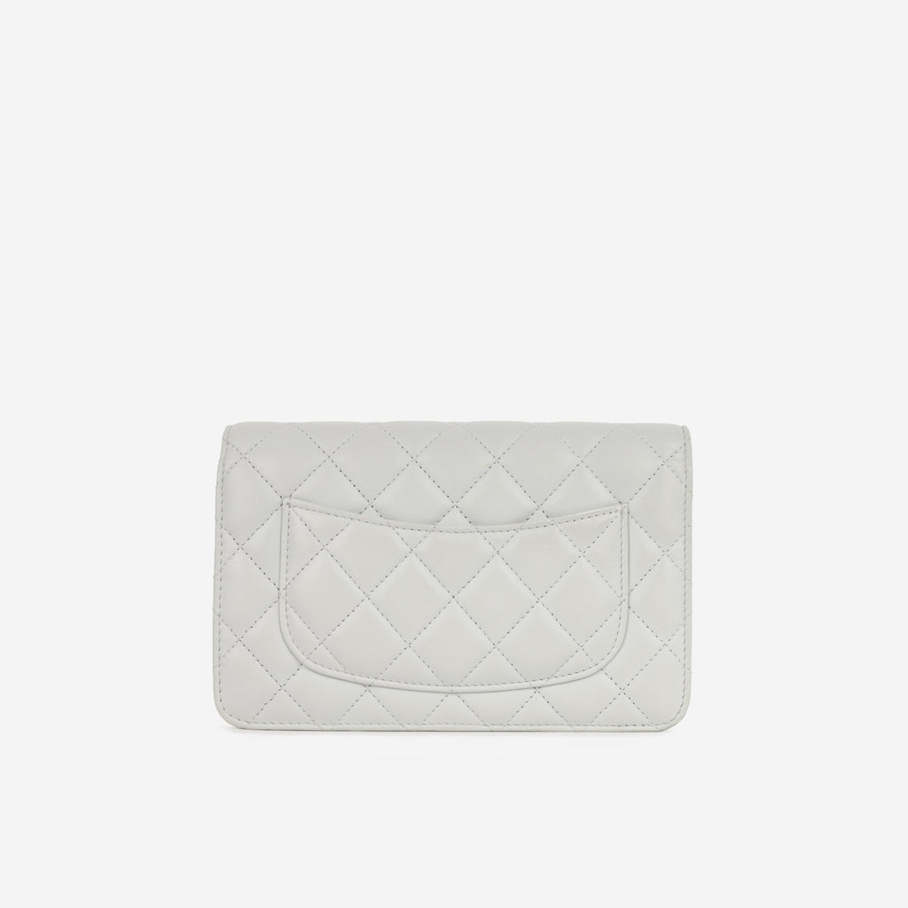 Pearl Crush Wallet On Chain - Grey Lambskin | Gold Hardware