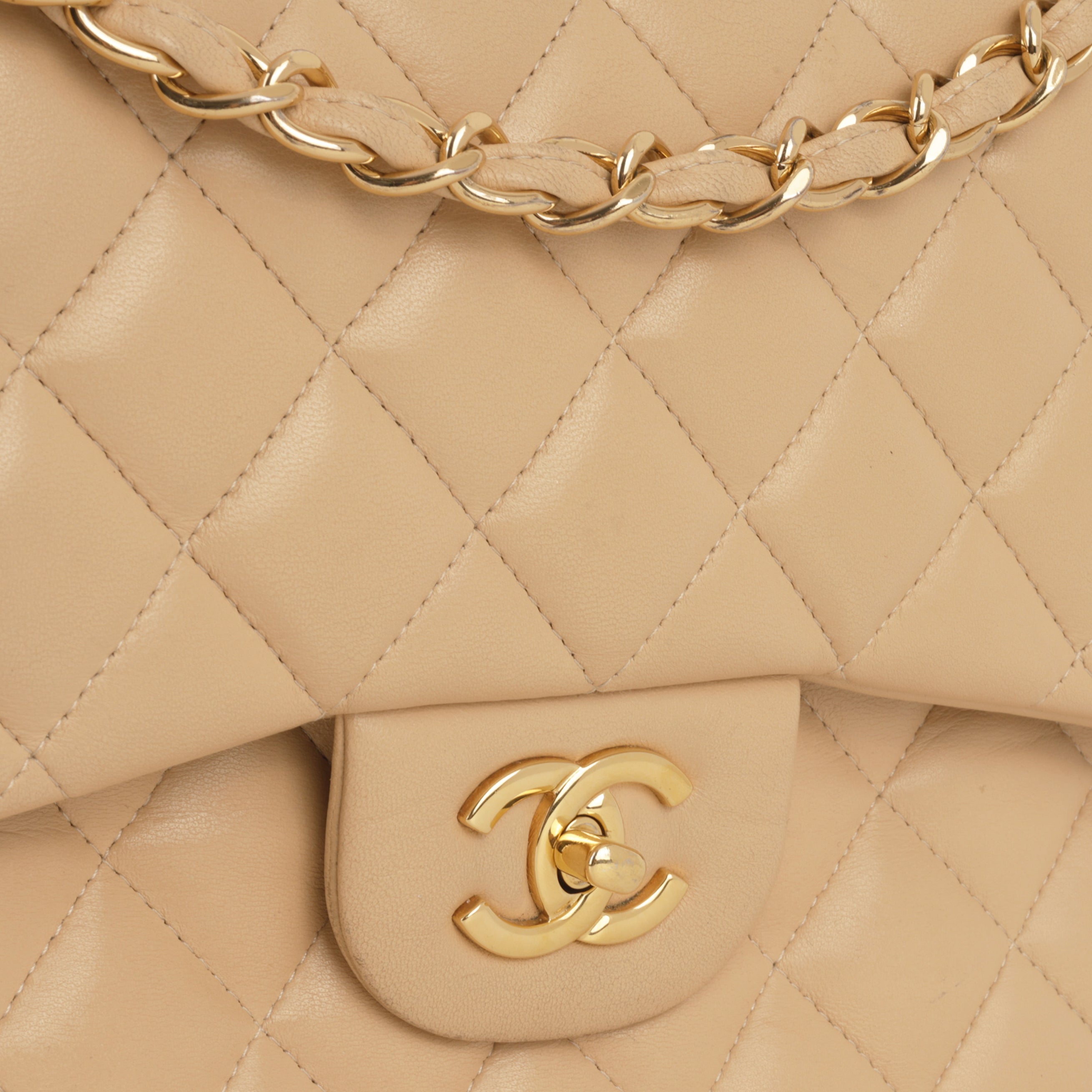 Chanel Classic Jumbo Double Flap - Beige Lambskin | Gold Hardware