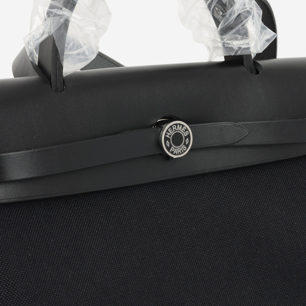 Hermès Herbag 31 - Black Canvas / Hunter | Palladium Hardware
