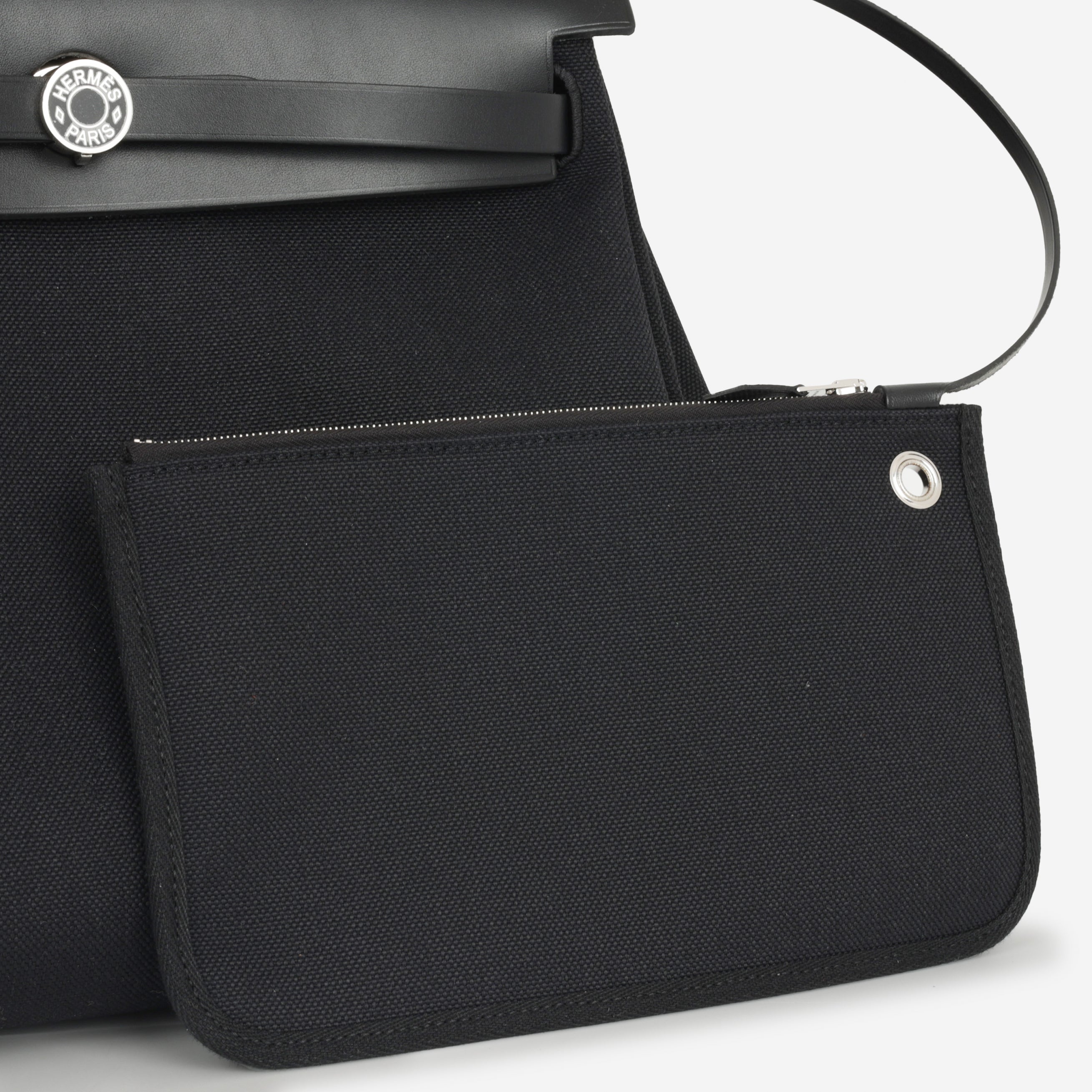 Hermès Herbag 31 - Black Canvas / Hunter | Palladium Hardware