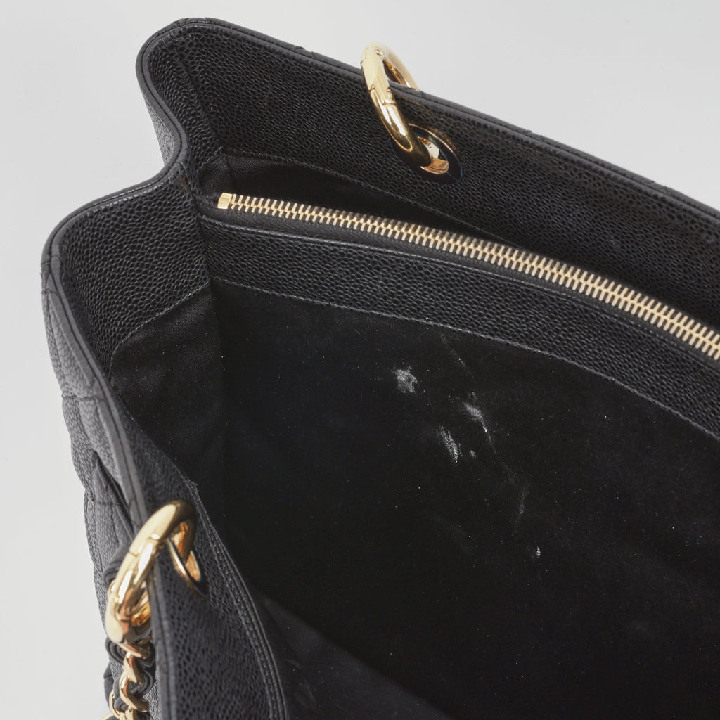 Chanel GST - Black Caviar | Gold Hardware