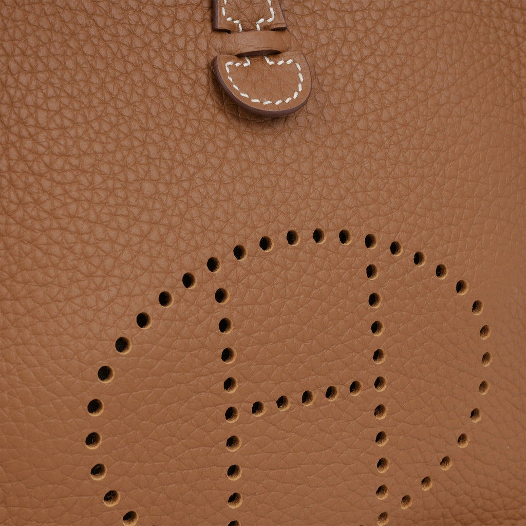 Hermès Mini Evelyne 16  - Gold Clemence | Gold Hardware