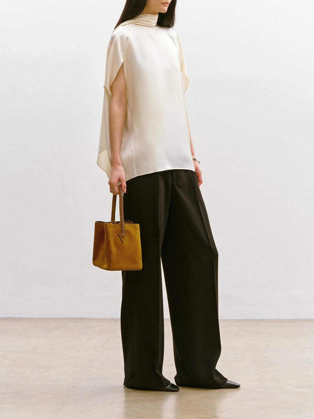 Mini Suede Vérité Bag