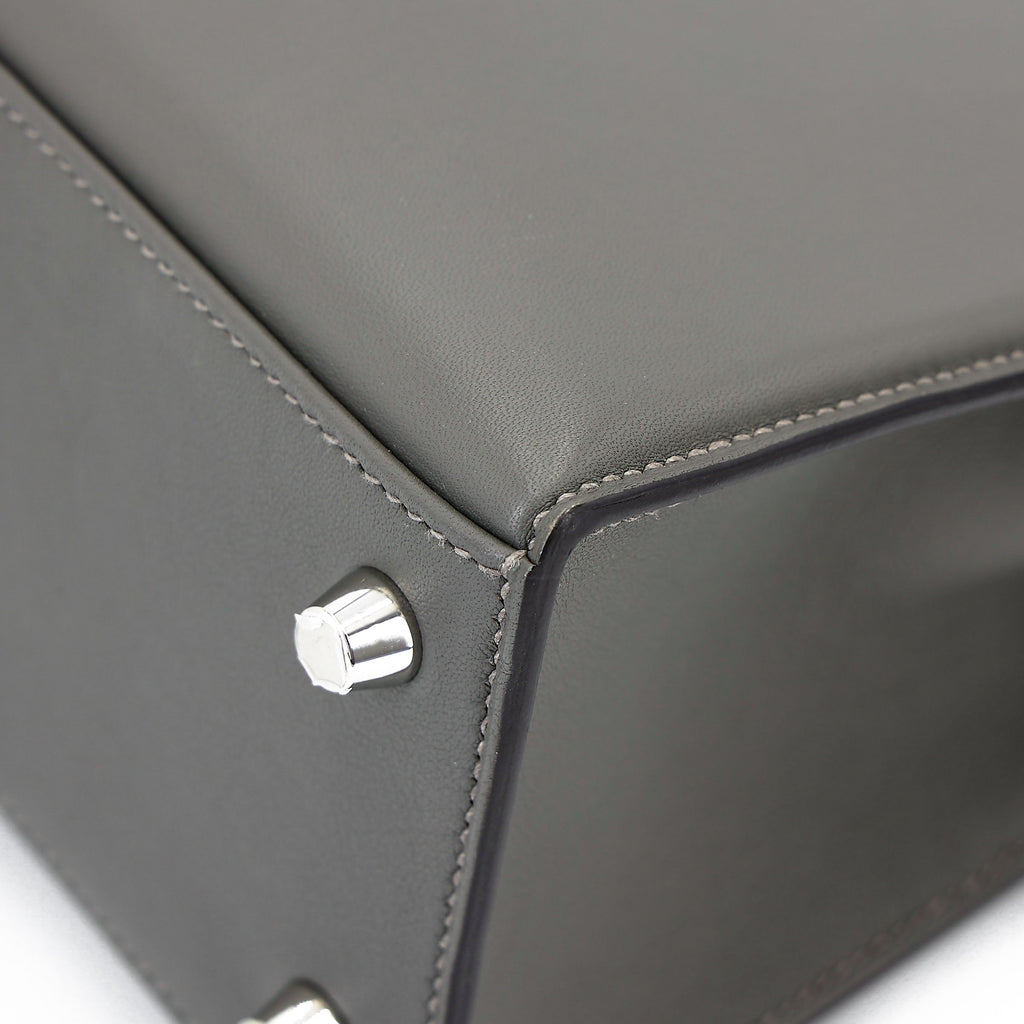 HERMÈS Limited Edition Kelly 25 Padded Sellier Gris Meyer (0L) Swift Palladium hardware B (2023)
