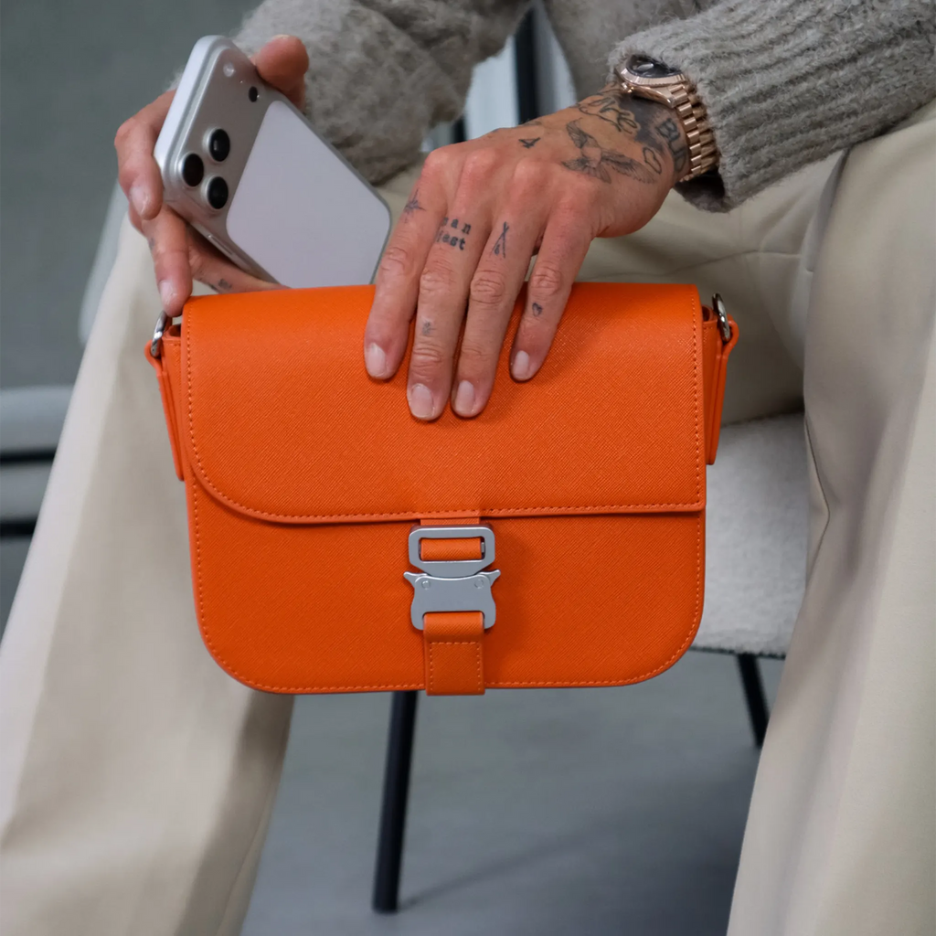 Formes Tecnica Magna Crossbody Bag