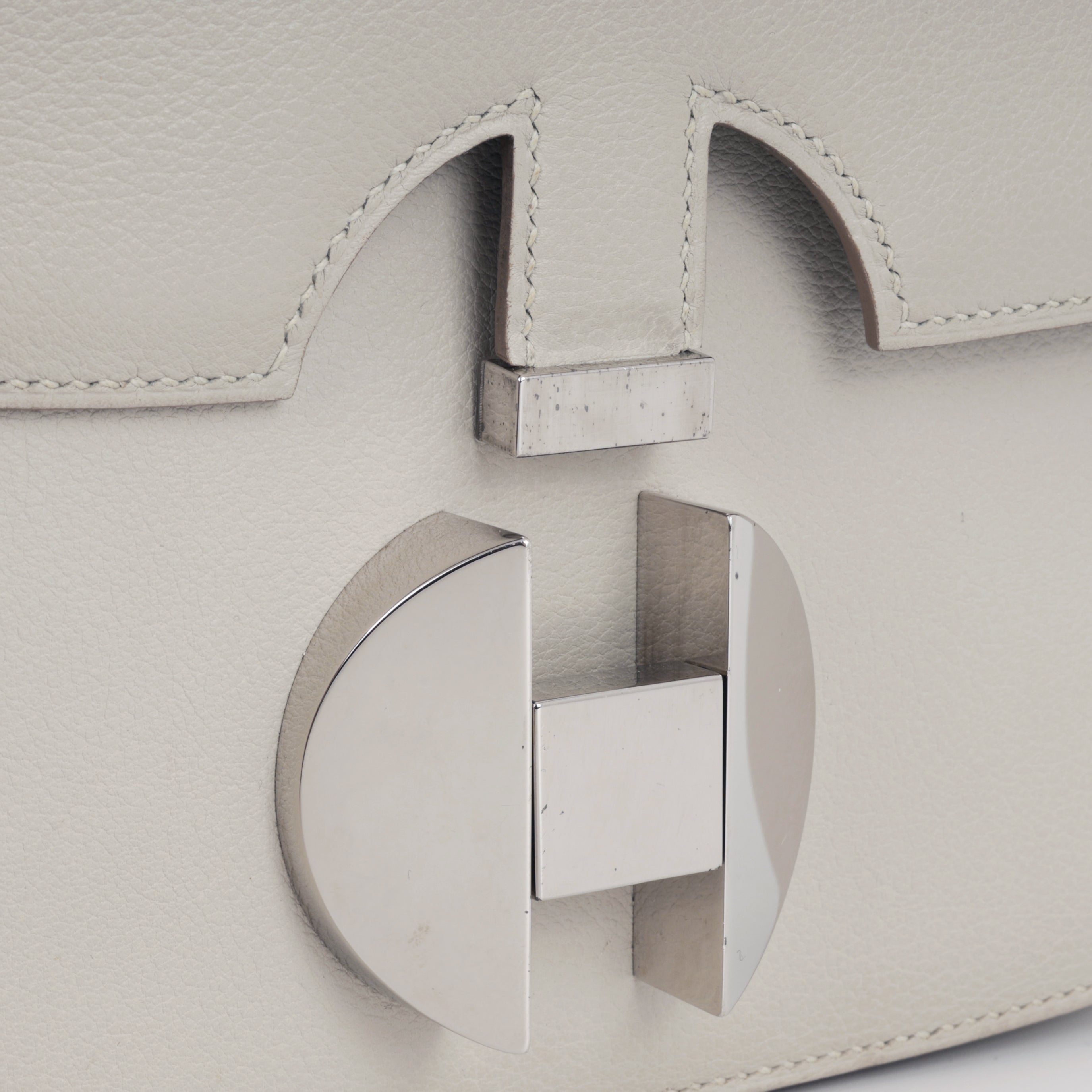 Hermès In 2002 - Beton Evercolor | Palladium Hardware