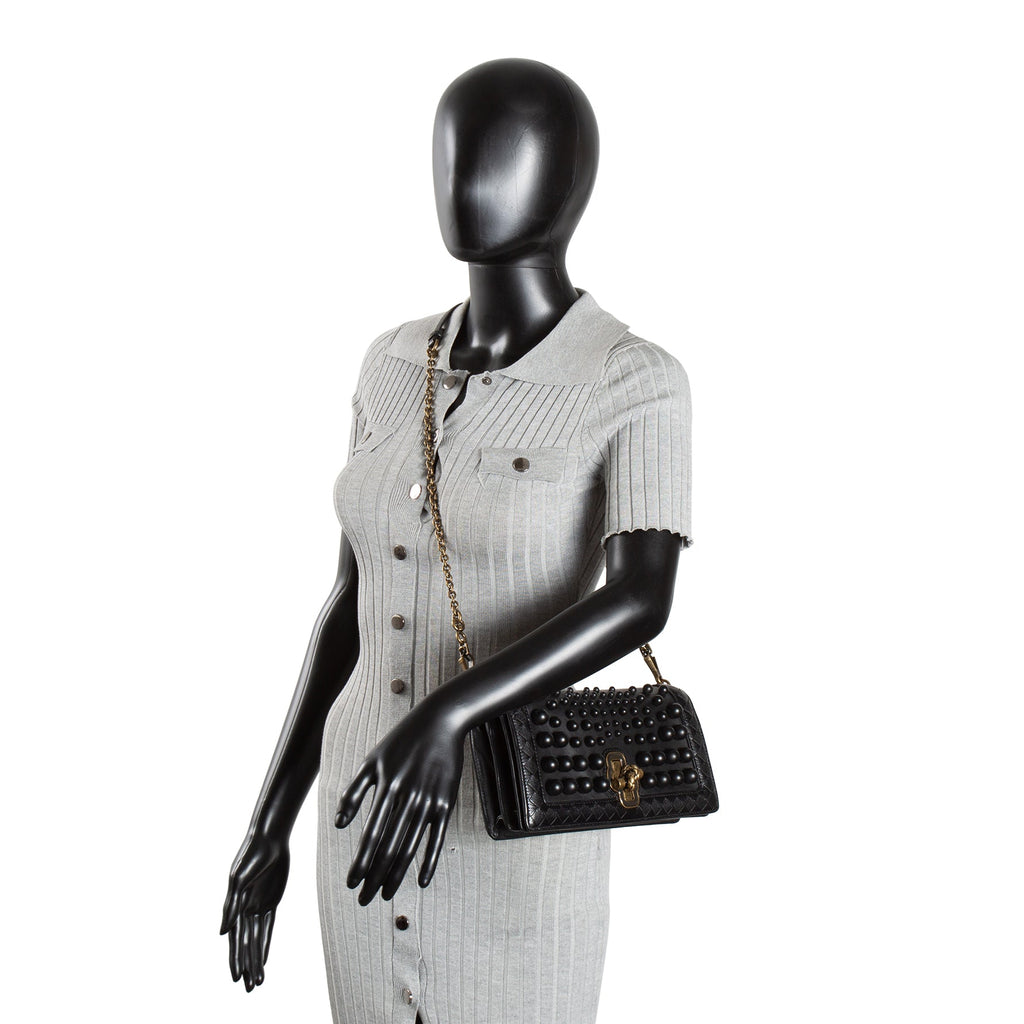 BOTTEGA VENETA Intrecciato Olimpia Studded Knot Bag - Black