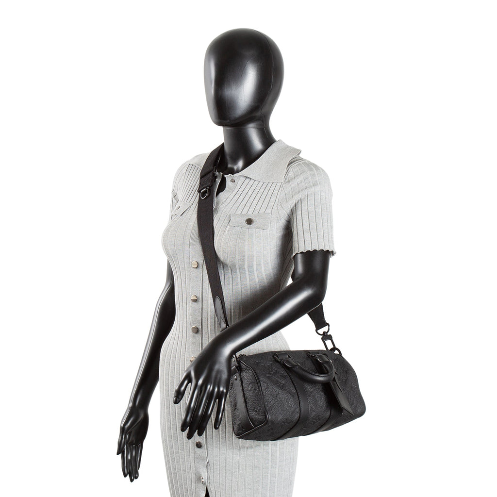 LOUIS VUITTON Taurillon Keepall Bandouliere 25 - Black